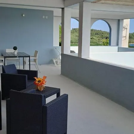 Apartman Zoro Lumbarda